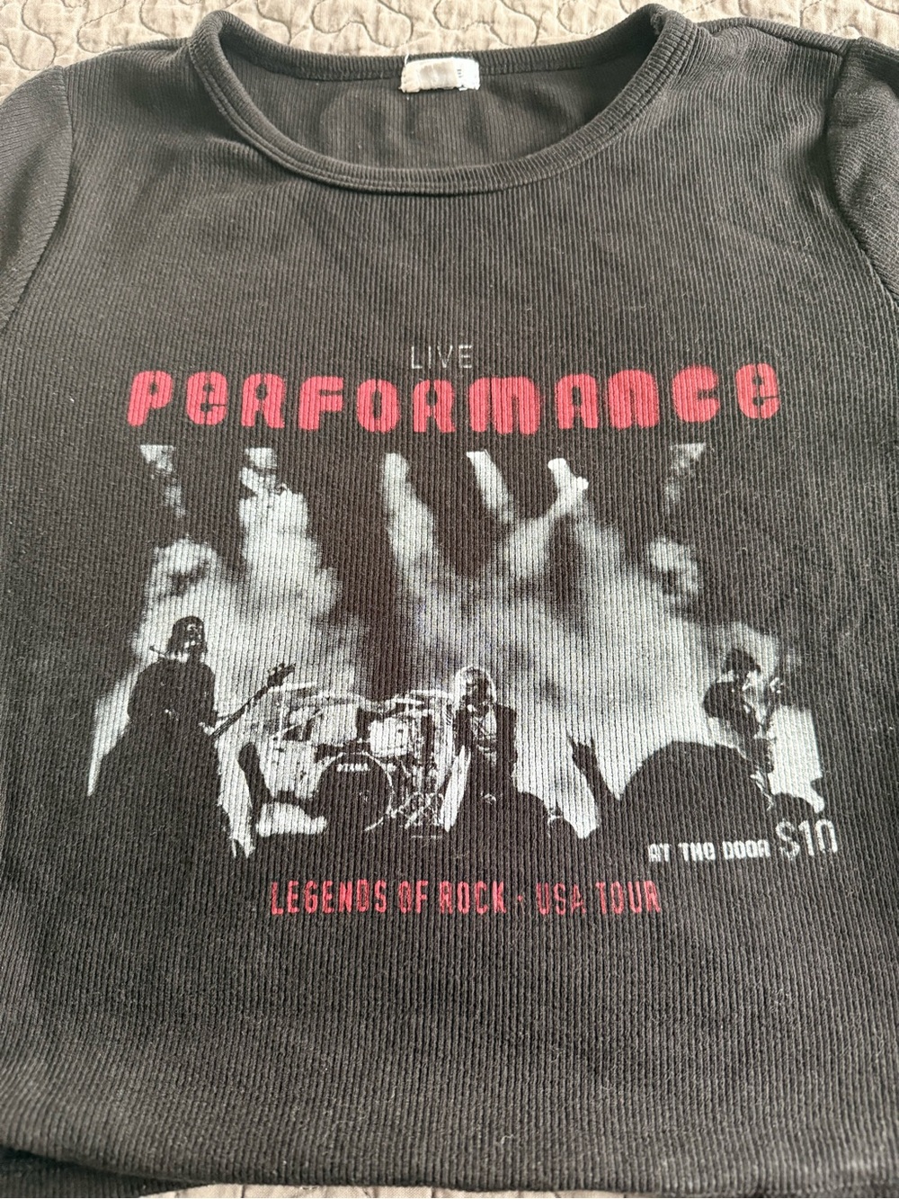 Garage Black Crop Long-Sleeve Top with Red & White Concert Graphic - Picture 8 of 8